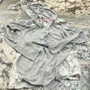 Maurice’s lightweight hooded cardigan w lace